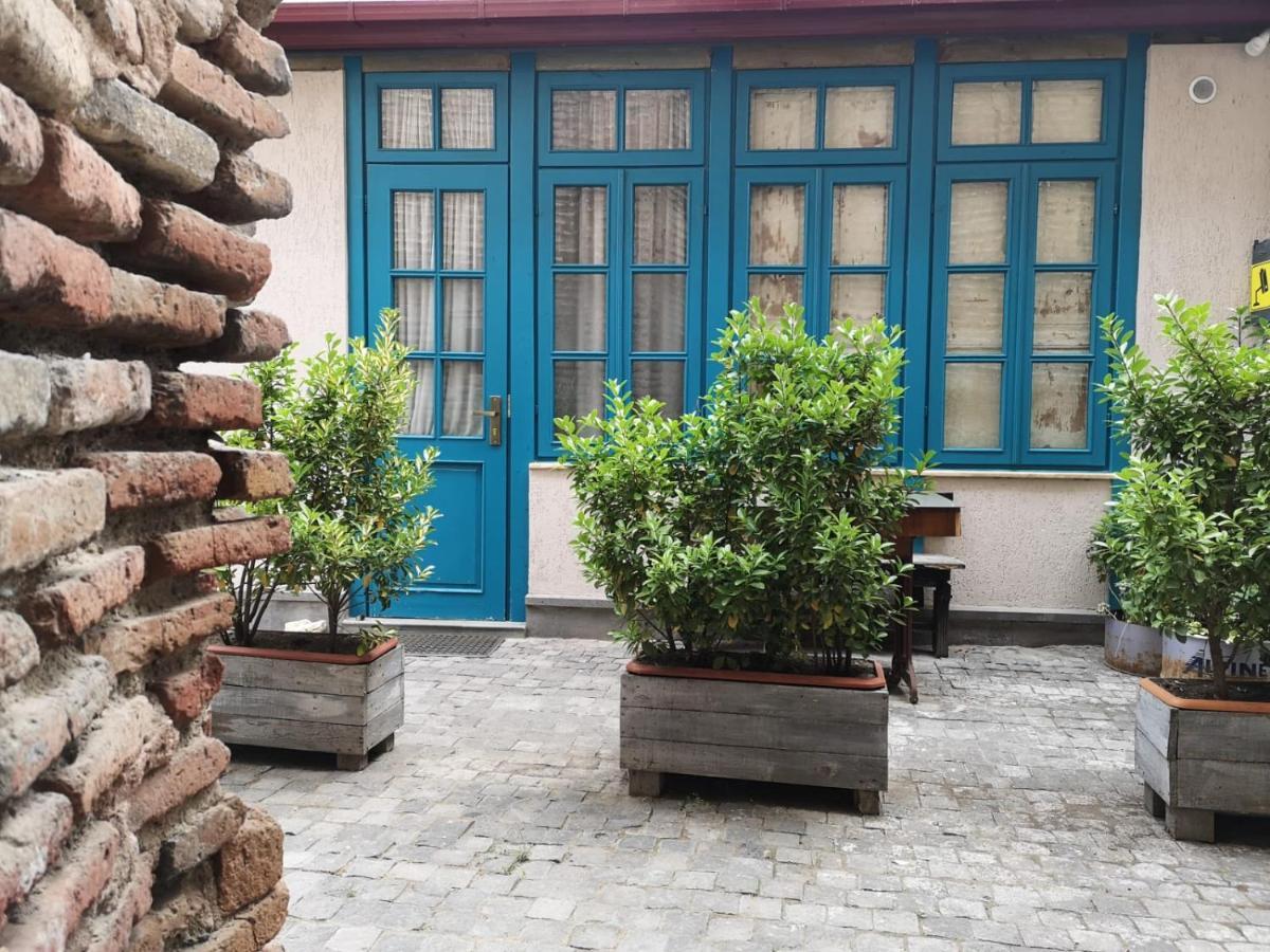 3 Heritage Rooms Тбилиси Экстерьер фото